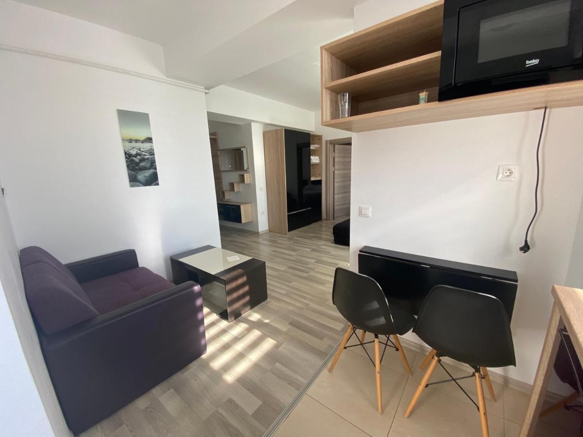 Apartament Crazy Summerland Mamaia Buitenkant foto